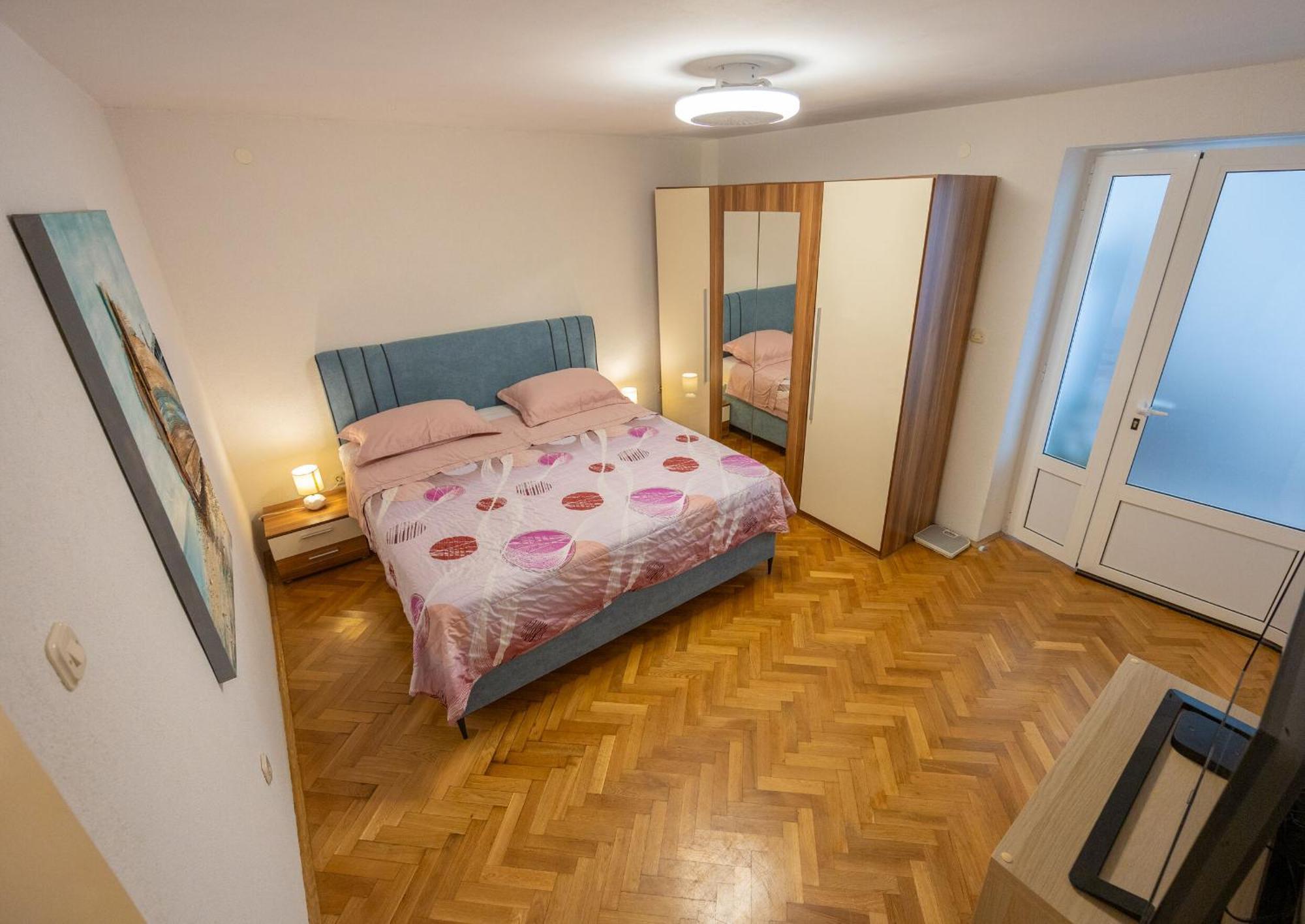 Apartments Tanja Baška Voda Eksteriør billede